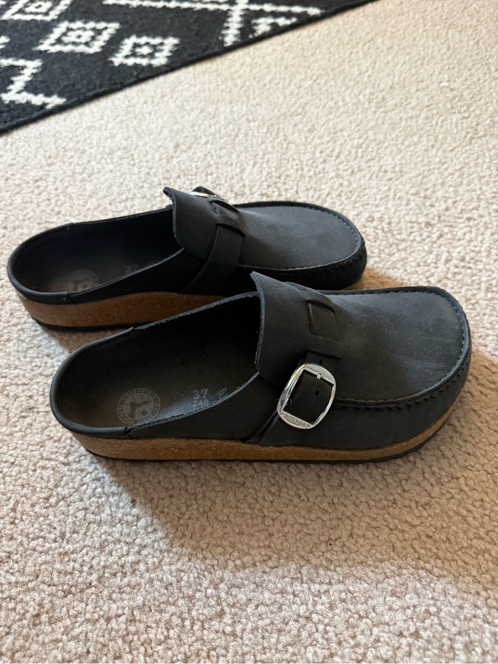 Women’s Birkenstock Buckley Clog in Black